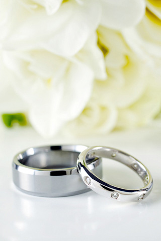 wedding-rings.jpeg (320Ã—480)